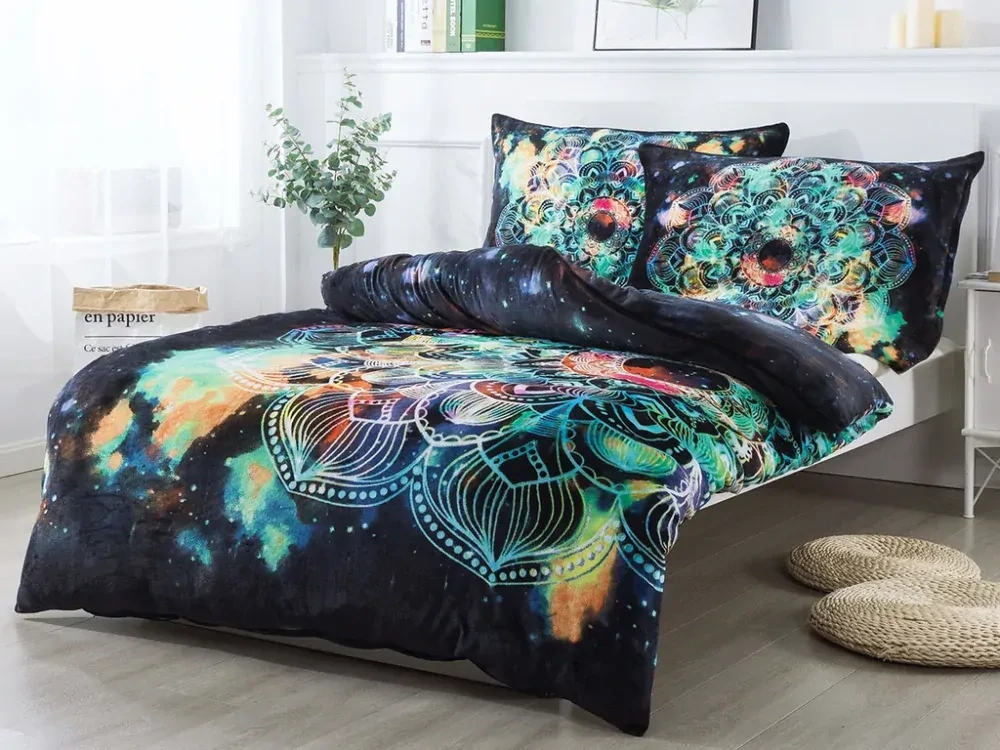 NOVINKA 2026 - Luxusná posteľná súprava mikroplyš s 3D efektom na francúzsku prikrývku 70×90 / 200x220 cm - MANDALA Exclusive