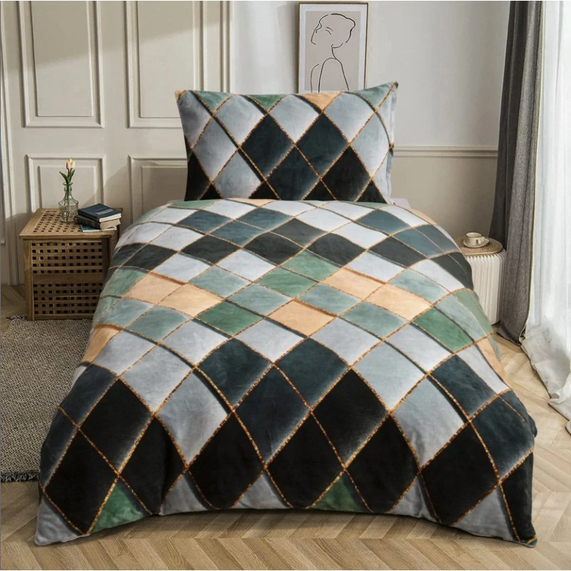 NOVINKA 2026- Posteľná súprava Microdream-flanel PREMIUM 70x90/140x200cm - ADAM ZELENÝ
